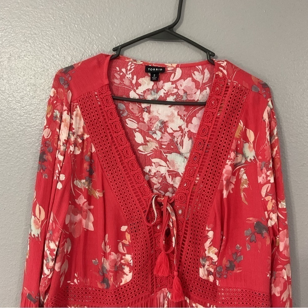 Torrid Babydoll Gauze Crochet Trim Lace-Up Top size 2 (2x) 18-20 - Picture 5 of 9